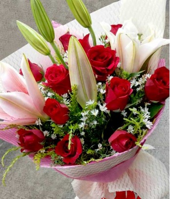 1 Dozen Red Roses with 4 Stargazers